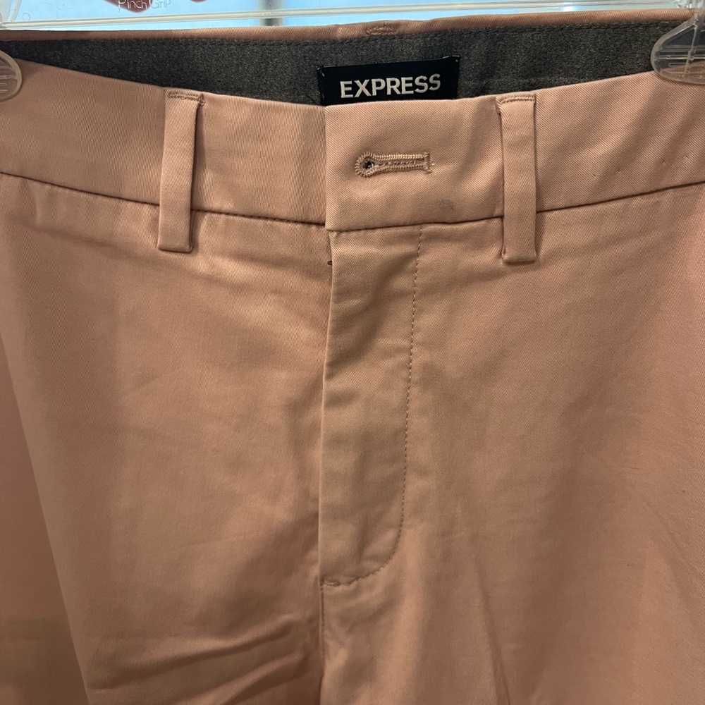 Express pants - Picture 3 of 7